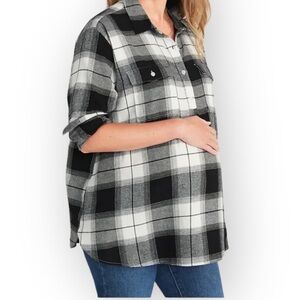 Maternity Black Buffalo Plaid Long Sleeve Boyfriend Shirt. NWT